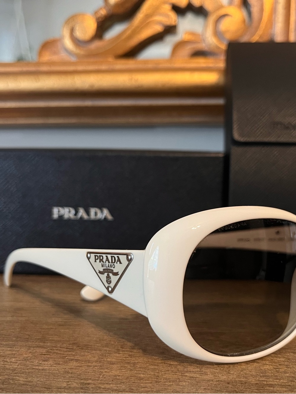 Prada White Oval Logo Sunglasses - Prada Milano SPR 27L w/case & box